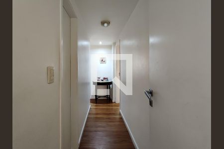 Corredor de apartamento à venda com 3 quartos, 100m² em Vila Isabel, Rio de Janeiro