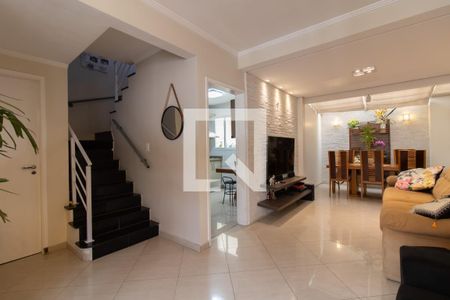 Sala de casa de condomínio à venda com 4 quartos, 187m² em Vila Sao Joao, Guarulhos