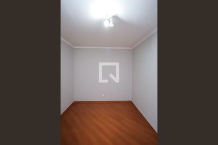 Quarto 1 de casa à venda com 3 quartos, 250m² em Jardim Santa Emília, São Paulo