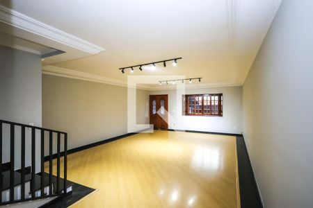 Sala de casa à venda com 3 quartos, 250m² em Jardim Santa Emília, São Paulo