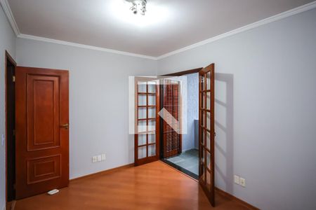 Quarto 1 de casa à venda com 3 quartos, 250m² em Jardim Santa Emília, São Paulo