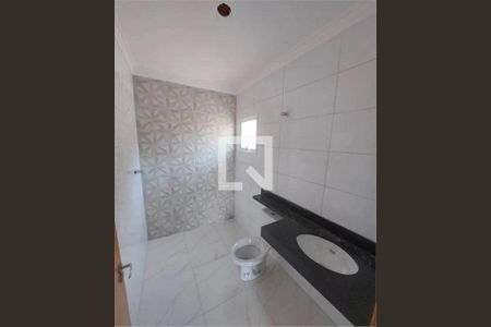 Casa à venda com 3 quartos, 131m² em Umuarama, Osasco