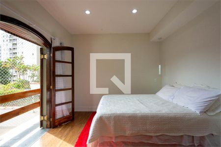 Casa à venda com 3 quartos, 180m² em Vila Suzana, São Paulo