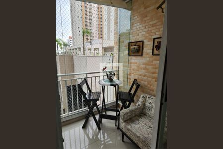 Apartamento à venda com 3 quartos, 72m² em Jardim Sabara, São Paulo