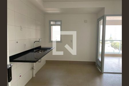 Apartamento à venda com 2 quartos, 66m² em Vila Azevedo, São Paulo