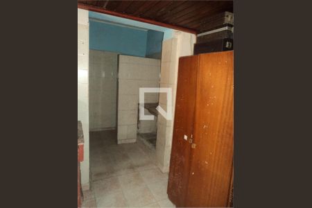 Casa à venda com 3 quartos, 176m² em Km 18, Osasco