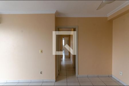 Corredor de apartamento para alugar com 3 quartos, 67m² em Tristeza, Porto Alegre