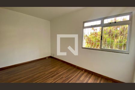 Sala de apartamento para alugar com 3 quartos, 70m² em Nova Granada, Belo Horizonte