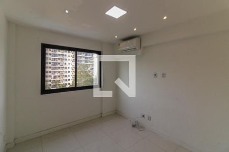 Suíte de apartamento para alugar com 3 quartos, 91m² em Recreio dos Bandeirantes, Rio de Janeiro