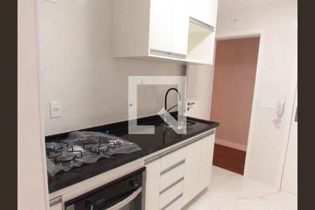 Cozinha de apartamento à venda com 3 quartos, 80m² em Real Parque, São Paulo