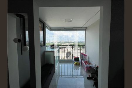 Apartamento à venda com 2 quartos, 71m² em Parque Sao Domingos, São Paulo