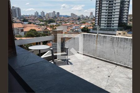 Casa à venda com 4 quartos, 204m² em Chora Menino, São Paulo