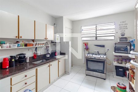 Casa à venda com 3 quartos, 186m² em Vila Madalena, São Paulo