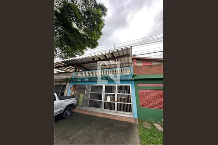 Casa à venda com 3 quartos, 180m² em Jardim Regis, São Paulo