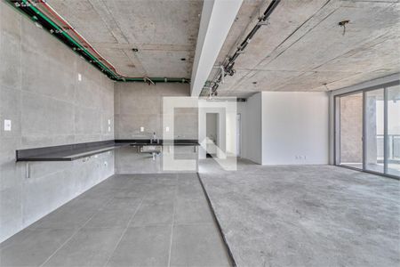 Apartamento à venda com 3 quartos, 197m² em Jardim das Acacias, São Paulo