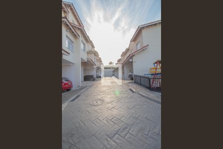 Casa de condomínio à venda com 141m², 3 quartos e 2 vagas Casa de condomínio à venda com 141m², 3 quartos e 2 vagasÁrea comum