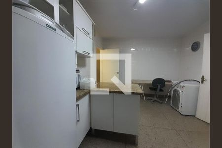 Casa à venda com 3 quartos, 172m² em Casa Branca, Santo André