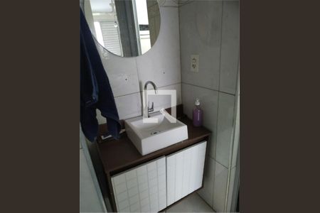 Apartamento à venda com 2 quartos, 60m² em Conjunto Residencial José Bonifácio, São Paulo