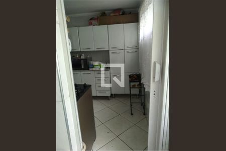 Apartamento à venda com 2 quartos, 60m² em Conjunto Residencial José Bonifácio, São Paulo