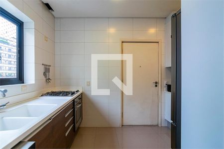 Apartamento à venda com 4 quartos, 205m² em Higienópolis, São Paulo