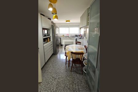 Apartamento à venda com 4 quartos, 185m² em Vila Romana, São Paulo