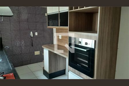 Apartamento à venda com 3 quartos, 134m² em Jardim Olympia, São Paulo