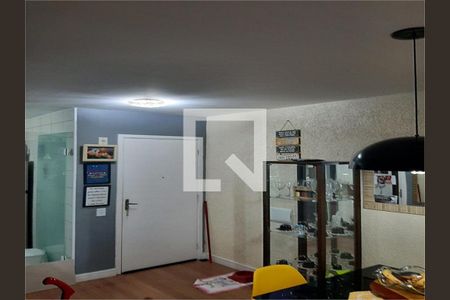 Apartamento à venda com 2 quartos, 700m² em Jardim Vila Formosa, São Paulo