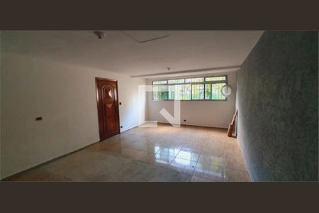 Casa à venda com 3 quartos, 190m² em Jardim Regis, São Paulo