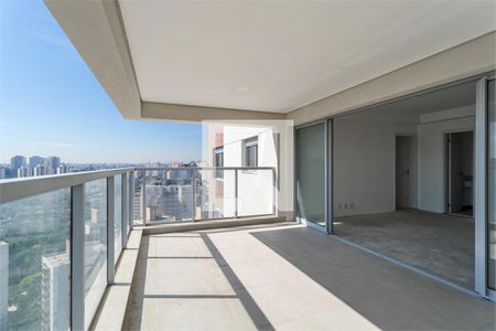 Apartamento à venda com 3 quartos, 121m² em Vila Sofia, São Paulo