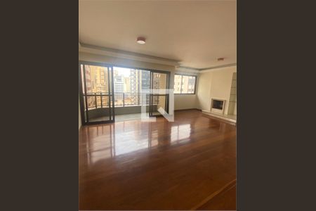 Apartamento à venda com 3 quartos, 198m² em Itaim Bibi, São Paulo