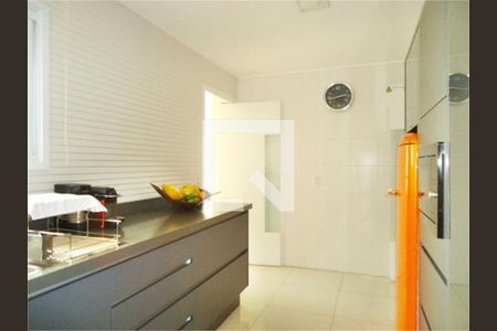 Apartamento à venda com 4 quartos, 264m² em Santa Teresinha, São Paulo