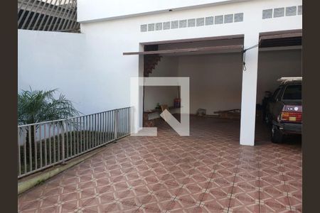 Casa à venda com 3 quartos, 202m² em Vila Guaca, São Paulo