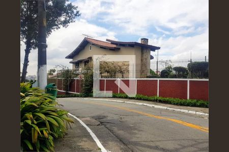 Casa à venda com 4 quartos, 350m² em Jardim Umuarama, São Paulo