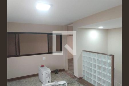 Apartamento à venda com 3 quartos, 65m² em Vila Invernada, São Paulo