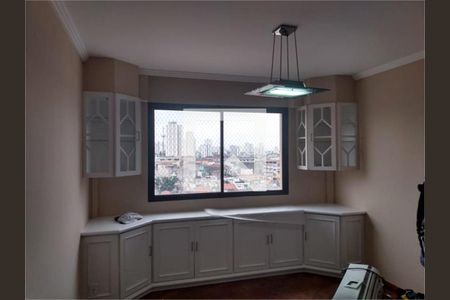 Apartamento à venda com 3 quartos, 65m² em Vila Invernada, São Paulo