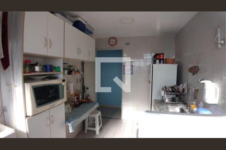 Apartamento à venda com 2 quartos, 56m² em Taboão, Diadema