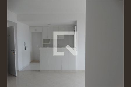 Apartamento à venda com 2 quartos, 61m² em Vila Nivi, São Paulo