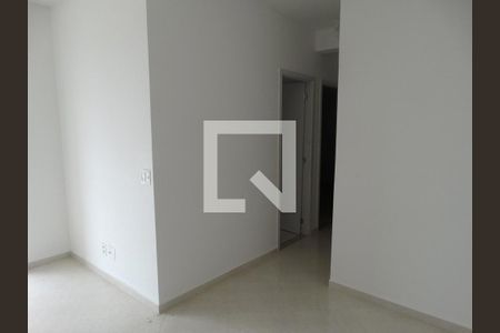 Apartamento à venda com 2 quartos, 61m² em Vila Nivi, São Paulo