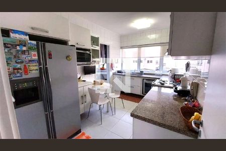 Apartamento à venda com 3 quartos, 170m² em Pompeia, São Paulo