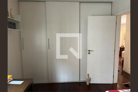 Apartamento à venda com 2 quartos, 135m² em Itaim Bibi, São Paulo