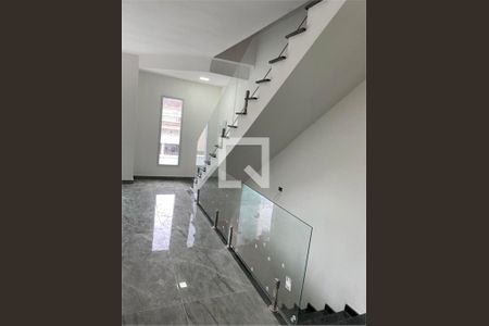 Casa à venda com 3 quartos, 158m² em Vila Humaita, Santo André