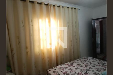 Casa à venda com 6 quartos, 230m² em Padroeira, Osasco