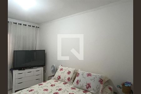 Casa à venda com 6 quartos, 230m² em Padroeira, Osasco