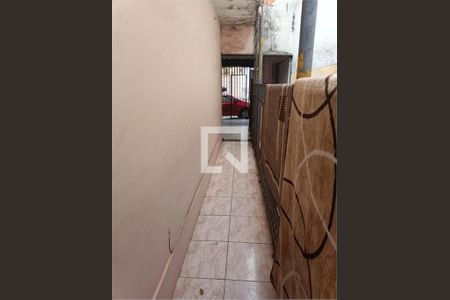 Casa à venda com 6 quartos, 230m² em Padroeira, Osasco