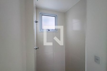 Banheiro de apartamento para alugar com 1 quarto, 20m² em Chácara Inglesa, São Paulo