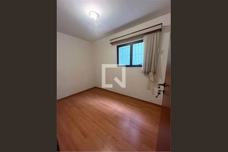 Casa à venda com 3 quartos, 490m² em Barro Branco (Zona Norte), São Paulo