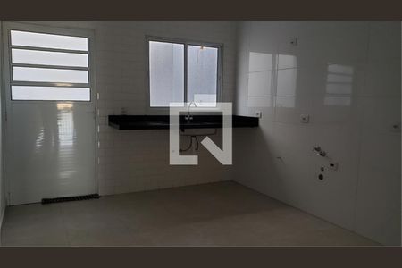 Casa à venda com 3 quartos, 120m² em Vila Roque, São Paulo