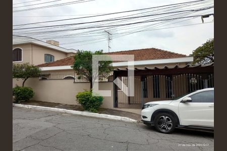 Casa à venda com 5 quartos, 225m² em Vila Nivi, São Paulo