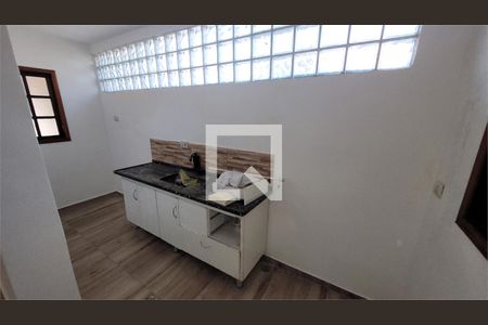 Casa à venda com 2 quartos, 114m² em Vila Constança, São Paulo