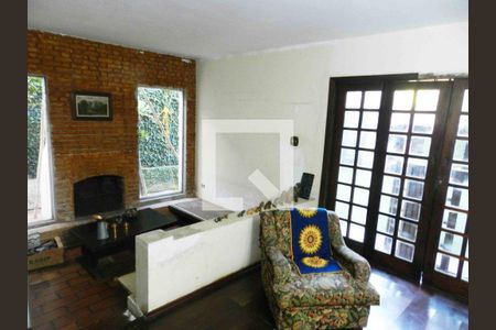 Casa à venda com 4 quartos, 222m² em Jardim Santo Amaro, São Paulo